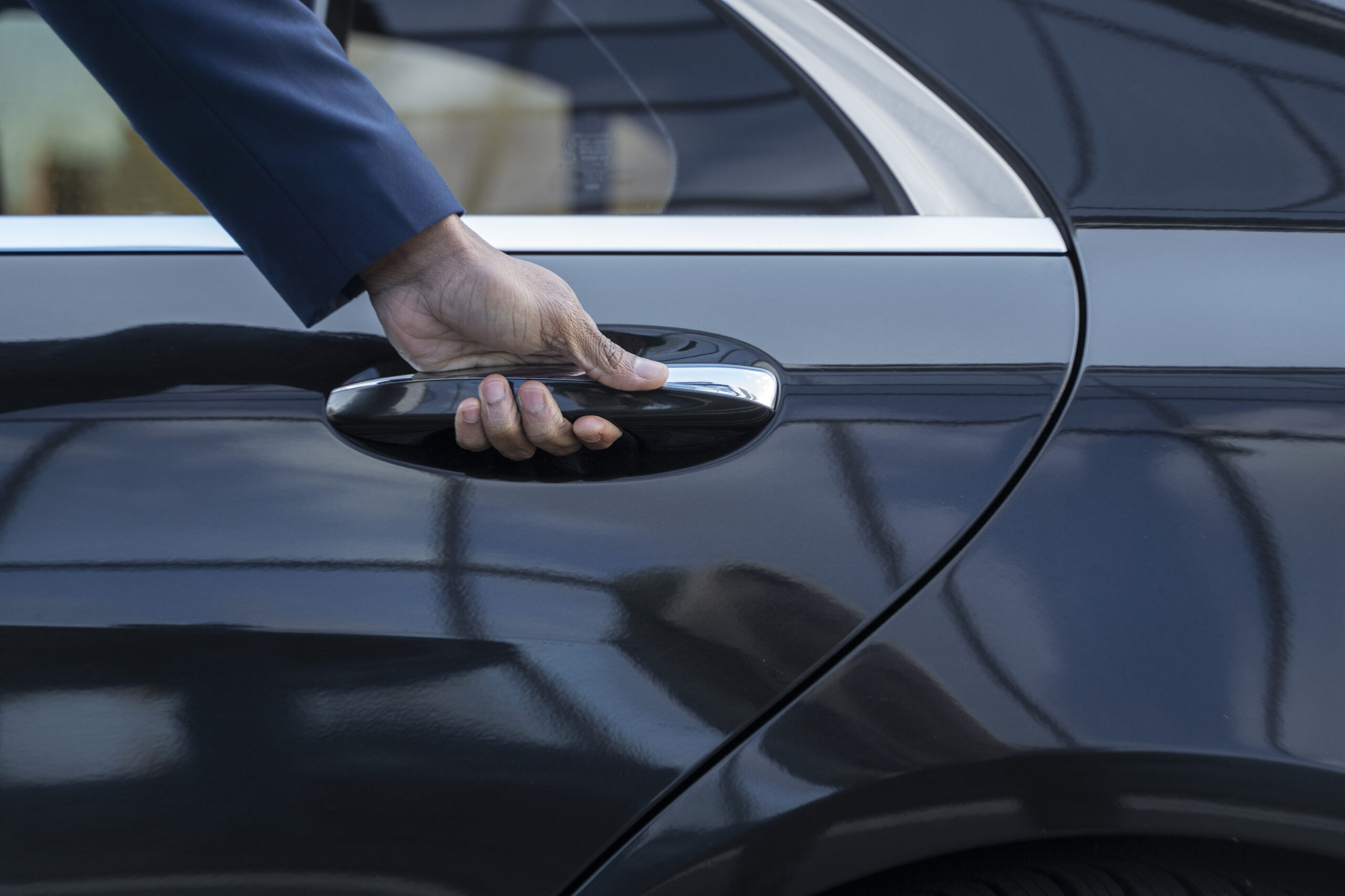 Professional Paris Ride chauffeur