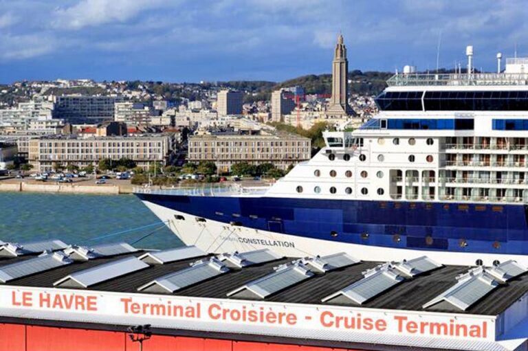 Private chauffeur transfer from Le Havre cruise terminal to Paris